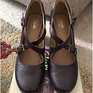 Clarks Artisan brand Ciera Sea Burgundy Leather sz 6.5